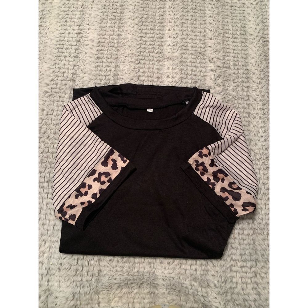 Mixed Print Short Sleeve Shirt - Picture 7 of 8